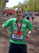 John races to victory in the London Marathon